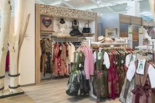 MOSER Trachtenwelt Abteilung Dirndl 