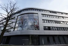 Labor am Flughafen Hamburg bei Lufthansa Technik