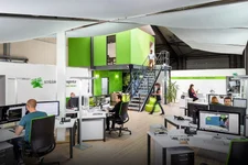 150 qm offene Agentur-Fläche und 90 qm Fotostudio 