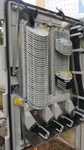 Das ist ein NVT( Straßenverteiler).