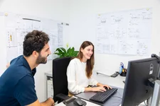 Bauingenieure bei der Objektplanung und Tragwerksplanung
