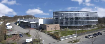 Außenansicht von Neuer Höltigbaum aus