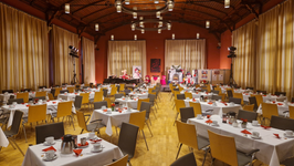 Gartensaal im Gesellschaftshaus zu "Operetten zum Kaffee"