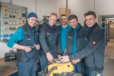 Unsere Auszubildenden in unserer Werkstatt