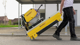 Unsere BAUMAX - Steinsäge SST350