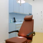 Funktionsraum für die postoperative Nachsorge und Faltentherapie.