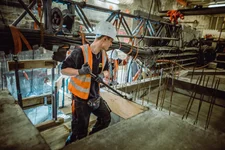Manchmal arbeiten wir auch auf engstem Raum