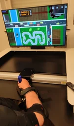Hochfrequente Therapie mit aktiven, assistierenden und passiven Übungseinheiten mit dem REAplan von 