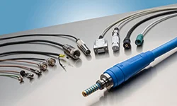 Rundsteckverbinder mit Kabel