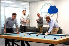 Firmeneigener Billiardtisch