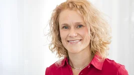 Dr. Petra Kreth-Ohoven