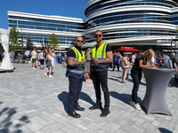 Sarstedt Sommerfest 2024 Einlasskontrolle und Parplatz Einweisung