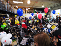Wir können auch feiern (zusammen mit Moto Discount)