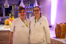 Portrait unserer Pflegefachkräfte Frau Keimel und Frau Koch 