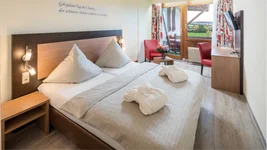 120 Gästezimmer, Tagungsräume, Lounges